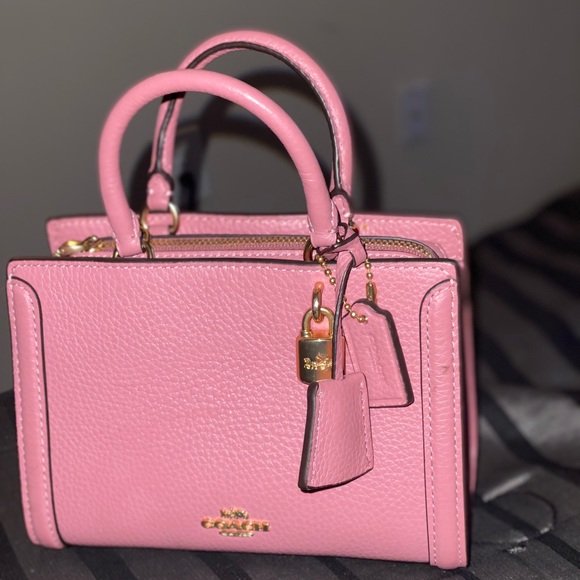 Coach Handbags - Coach Bag